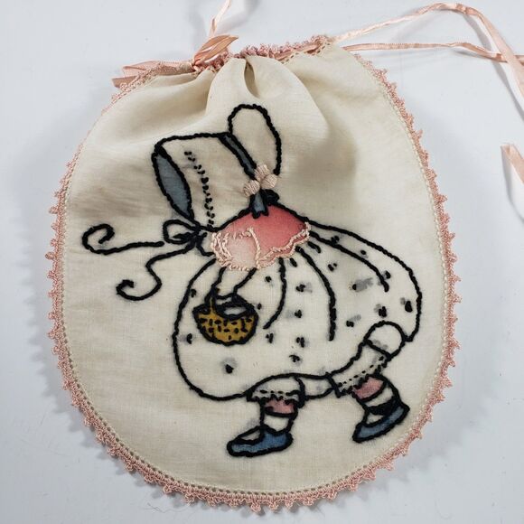 Estate VTG Childs Drawstring Purse Lavender Sachet Hand Embroidered Girl Bonnet - Picture 4 of 7